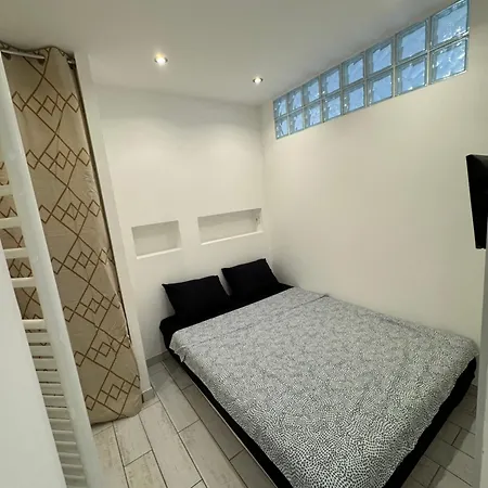 T2 Cap Liouquet Apartment